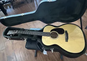 Martin 000-18 - Натуральная акустическая гитара, сделана в США / 3 фунта 13,5 унций. №2865792