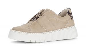 GABOR Слипоны в бежевом цвете