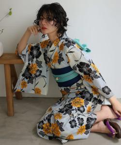 Современный комплект юката из двух частей (на выбор 9 вариантов) (юката/хеко оби или ханхаба оби). Удобен для ношения взрослыми в возрасте от 40 лет.