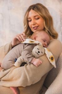 Игрушка-талисман La Millou Rabbit Sunlover для ребенка Inna marka