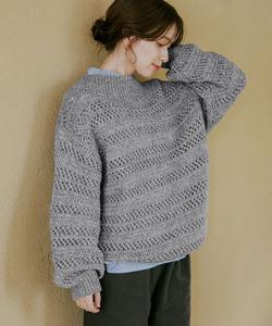 Пуловер из ткани толщиной 3 калибра с ажурным рисунком, окрашенный методом распыления Studio Clip, цвет Red 30