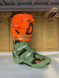 LEATT Внедорожные ботинки motorcycle 45 track forest road 55 competition с регулируемой осью, антискользящие для мужчин и женщин, orange 5.5 orange green forest road version eduro, размер 45.5