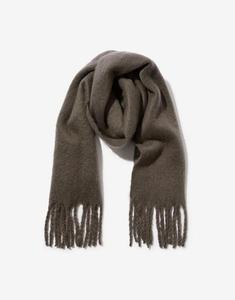 Шарф Cotton On Phoebe с кисточками и начесом, угольного цвета