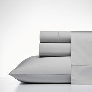 Nautica Комплект постельного белья King, серый Regatta Пододеяльник: 203x229 см Простыня: 193x203 см Наволочки: 2x51x76 см Ткань: хлопковый сатин, 400 нитей/дюйм