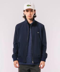 Куртка-блузон с расклешенным верхом и застежкой-молнией, 2,5 слоя.