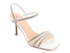 Сандалии Journee Collection Coraa, белый