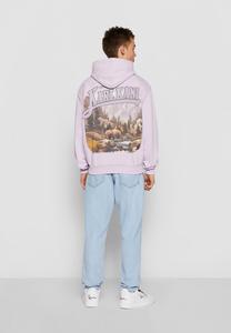 Худи Km234-022-2 Small Signature Os Washed Heavy Landscape Karl Kani, светло-фиолетовый