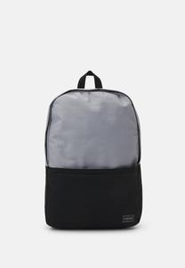 Рюкзак Pier One, черный