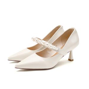 FOXER Повседневные туфли женские бежевые