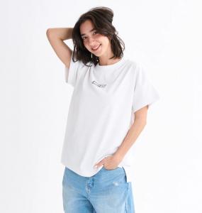 Футболка с коротким рукавом и квадратным логотипом