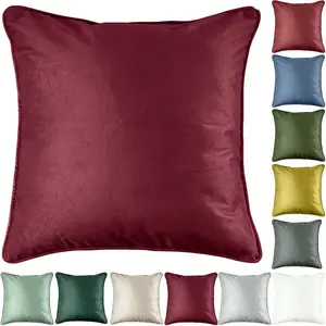 Подушка JACK by Mistral Velvet Plain Cushion 45x45 см, декоративная, на молнии, глянцевая, с супермягким наполнителем 420 г, цвет: бордо Jack