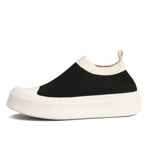 ZUOSAISI Абразивостойкие легкие дышащие низкие скейтерские кроссовки для мужчин с эффектом увеличения роста черно-белые, цвет Black White