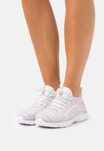 Кроссовки Rieker