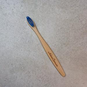 Детская зубная щетка бамбуковая, синяя, мягкая NaturBonum