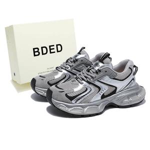 Дышащие массивные кроссовки женские BDED, белые