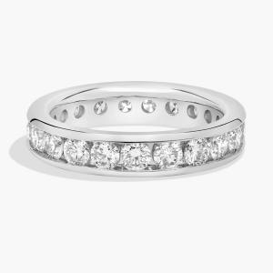 Кольцо с круглыми бриллиантами в форме канала из 14-каратного белого золота (2 карата, чистота - HI / SI1-SI2) Blue Nile