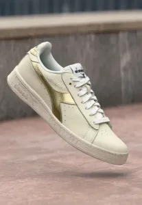 Игровые металлические кроссовки Diadora, White/Gold-Coloured
