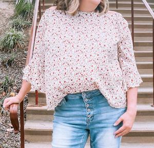 Плюс сайз блузка с цветочным принтом, без рукавов и длиной 3/4, белая в цветочек GILLI