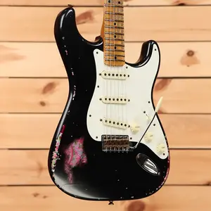 Fender Custom Shop Limited Mischief Maker Heavy Relic - состаренный черный с розовым пейсли - CZ581348 - PLEK'd