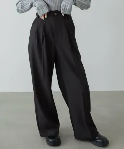 Брюки с двумя складками