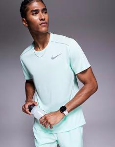 Футболка Running Miler Dri-FIT светло-зелёного цвета Nike Running