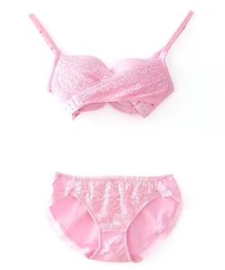 Комплект из двух предметов: бюстгальтер с перекрестным поясом и шорты Pourvous, цвет Pink