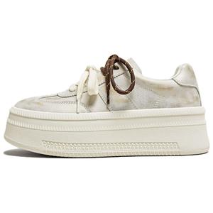 Низкие женские кроссовки TATA, Silver