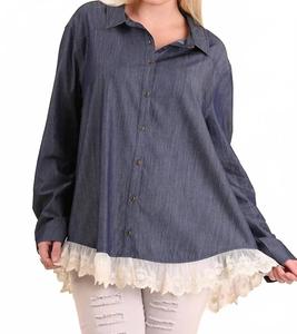 Кружевной топ на пуговицах - Plus, темный деним Umgee, Dark Denim