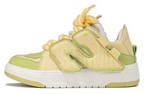 Износостойкие противоскользящие скейтерские туфли низкие женские светло-желтые SEMIR