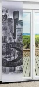 Раздвижная штора "Большой город" черного и белого цвета, размер (ШxВ) 60 см x 245 см Lysel