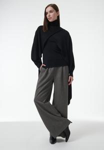 Джемпер Leem LAYERED SLEEVE, Black