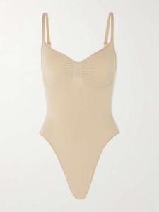 Бесшовный скульптурный боди-стринги - глина Skims, бежевый