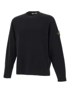 Рифлёный пуловер с нашивкой Stone Island, черный