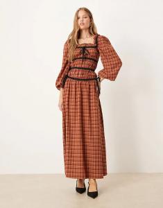 Glamorous платье мидакси с длинными рукавами и квадратным вырезом в красно-коричневую клетку с черным контрастом