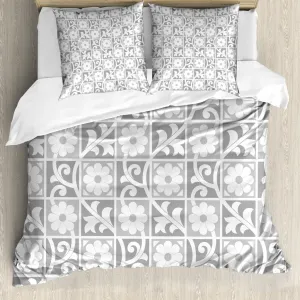 Пододеяльник ABAKUHAUS серый, с королевским цветочным декором, с защитой от клещей, подходит для аллергиков, с наволочками, 200 см x 200 см - 80 x 80 см, цвет белый/серый Abakuhaus