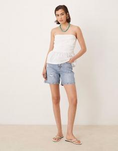Джинсовые шорты бойфренда с высокой талией и рваными краями из светло-голубого денима Vila