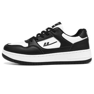 Воинские воздушные силы 1 Пухлые кроссовки низкие скейтбордические унисекс черно-белые