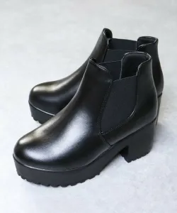 Ботинки на платформе, боковые вставки 9019 Liberty Doll, цвет Black Pu