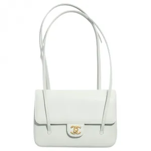 CHANEL Сумка через плечо small women's light green из глянцевой телячьей кожи с зернистым тиснением и золотистой металлической клапаном