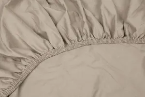 Простыня на резинке Jersey для раздельного матраса Saiko, цвет песочный, размер 180х220 см Kayori