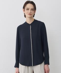 Блузка с воротником-стойкой из атласа и амунзена со спинкой