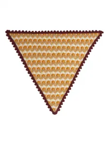 Треугольный вязаный крючком шарф La Doublej, желтый