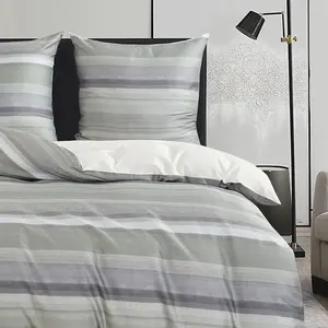 Комплект постельного белья Premium, зеленые полоски, швейцарский мако-сатин, 155x220 см + 80x80 см Traumschlaf