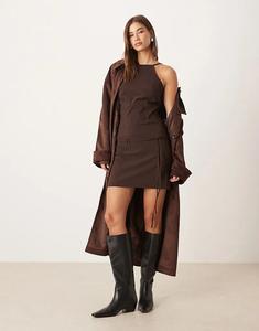 Боди ASOS DESIGN Bengaline с бретельками и халтером шоколадного цвета
