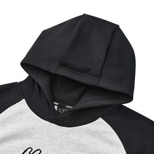 Новогодний свитшот мужской светло-серый меланж Skechers, Light Heather Gray/0248