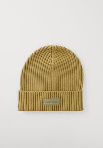 Шапка Calvin Klein PATCH CHUNKY , Cedar/Black