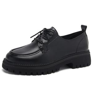 Женская повседневная обувь женская черная Reivantix