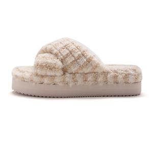 BOREE Тапочки-слайды женские бежевые