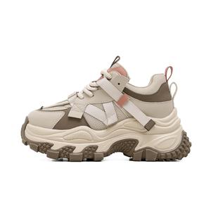 Массивные кроссовки Women's Low top Ecru Black Apricot ST&SAT, априкот (Fleece-Lined Thermal)