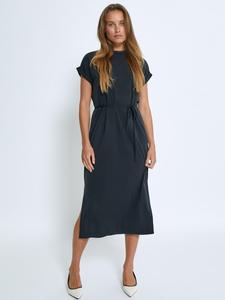 Платье в черном minus